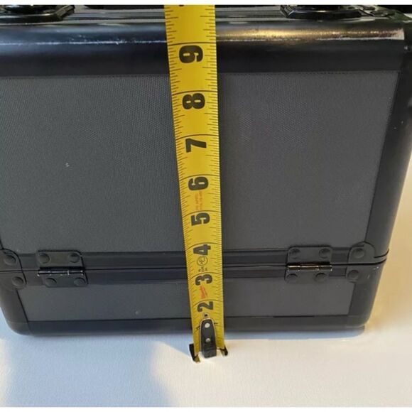 MAC COSMETICS Professional Makeup Travel Case Train Artist 4 Tier Hard Shell - Picture 10 of 12